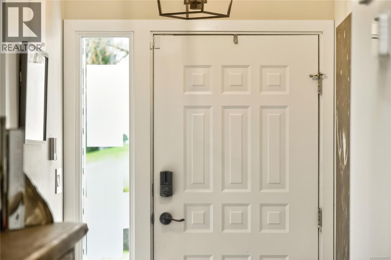 114 ROBERTA RD W - 16