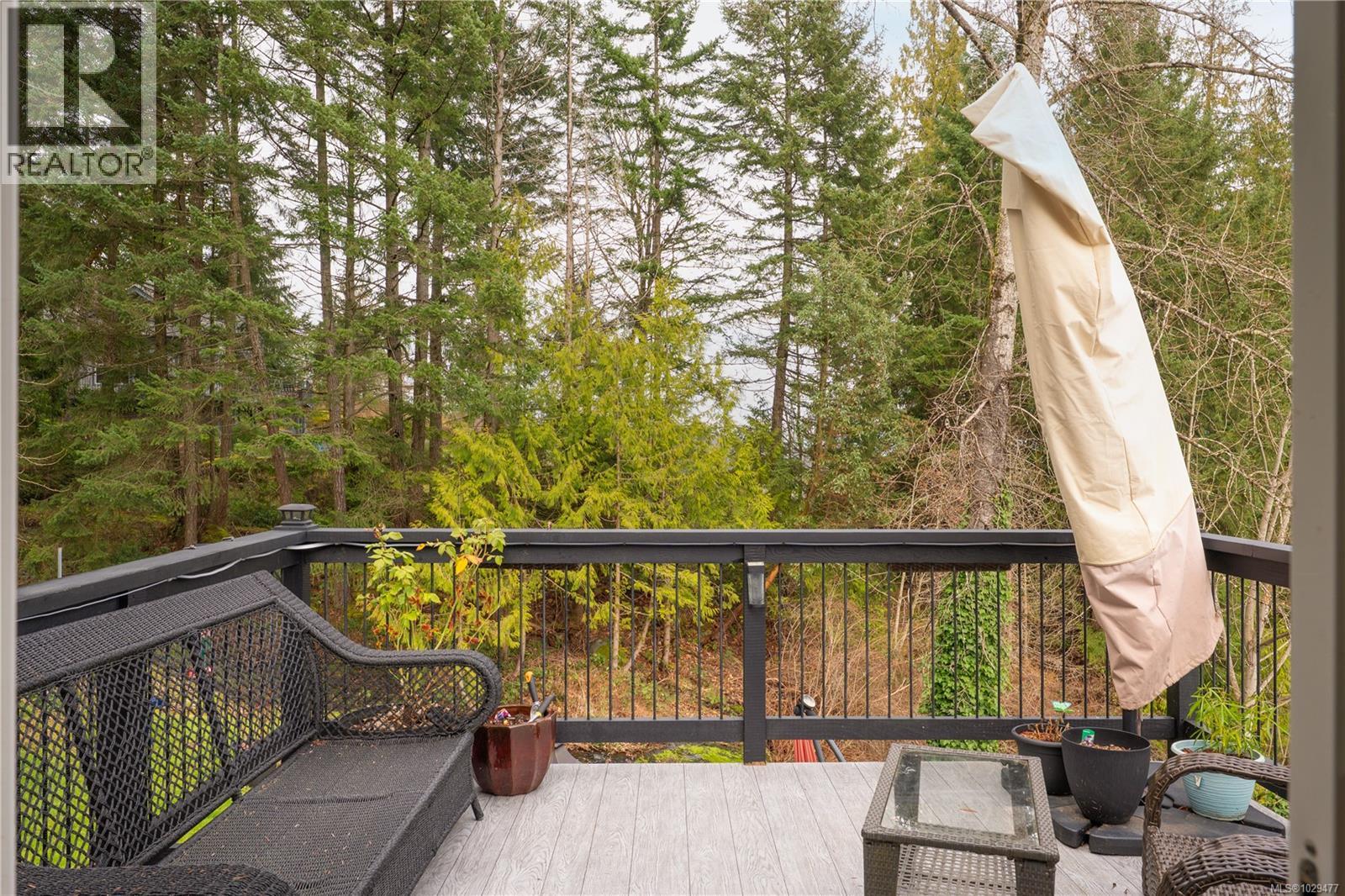 114 ROBERTA RD W - 11