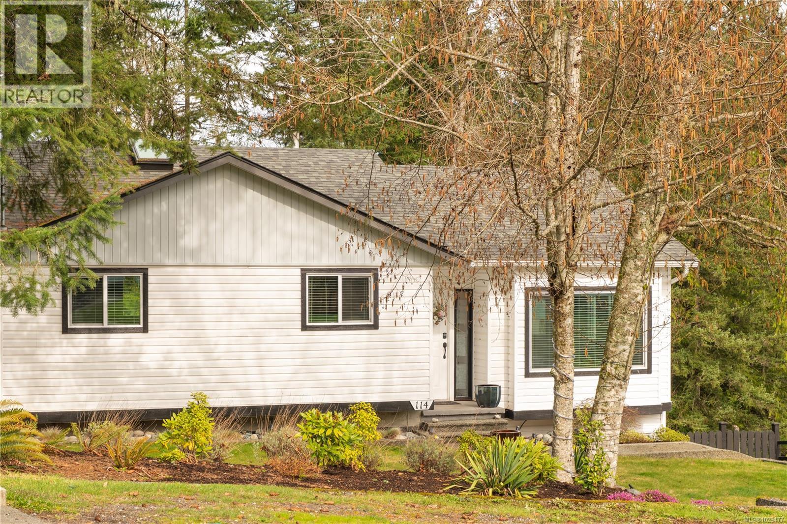 114 ROBERTA RD W - 68