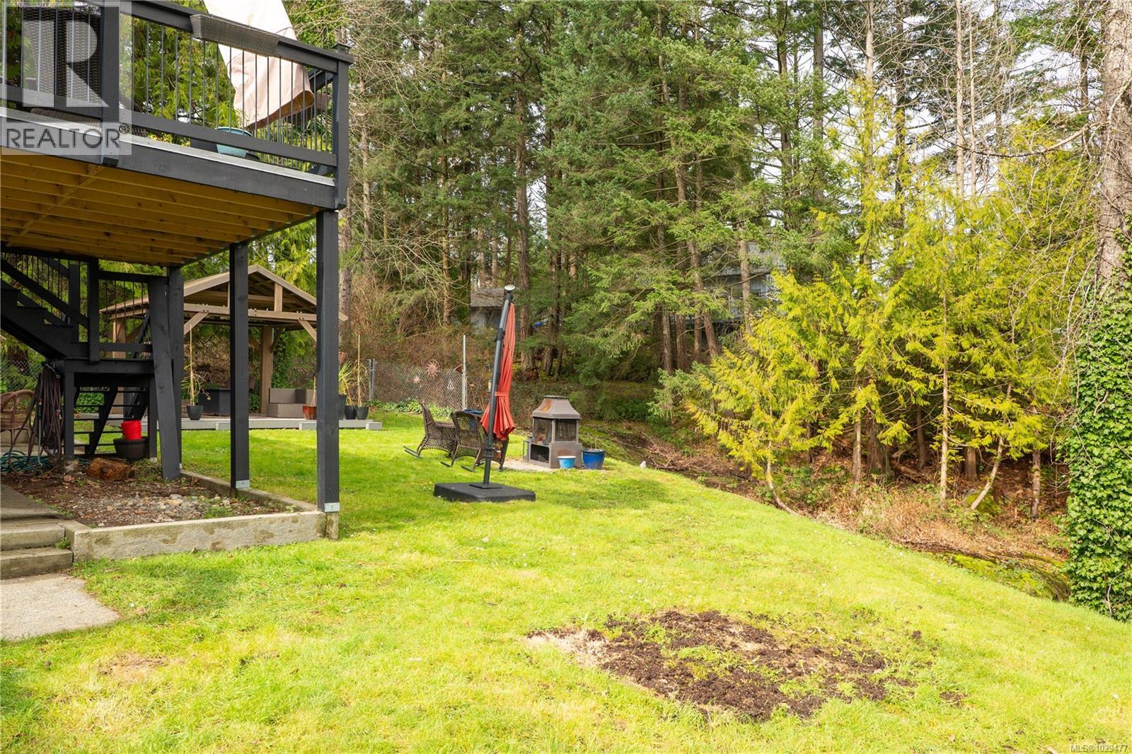 114 ROBERTA RD W - 60