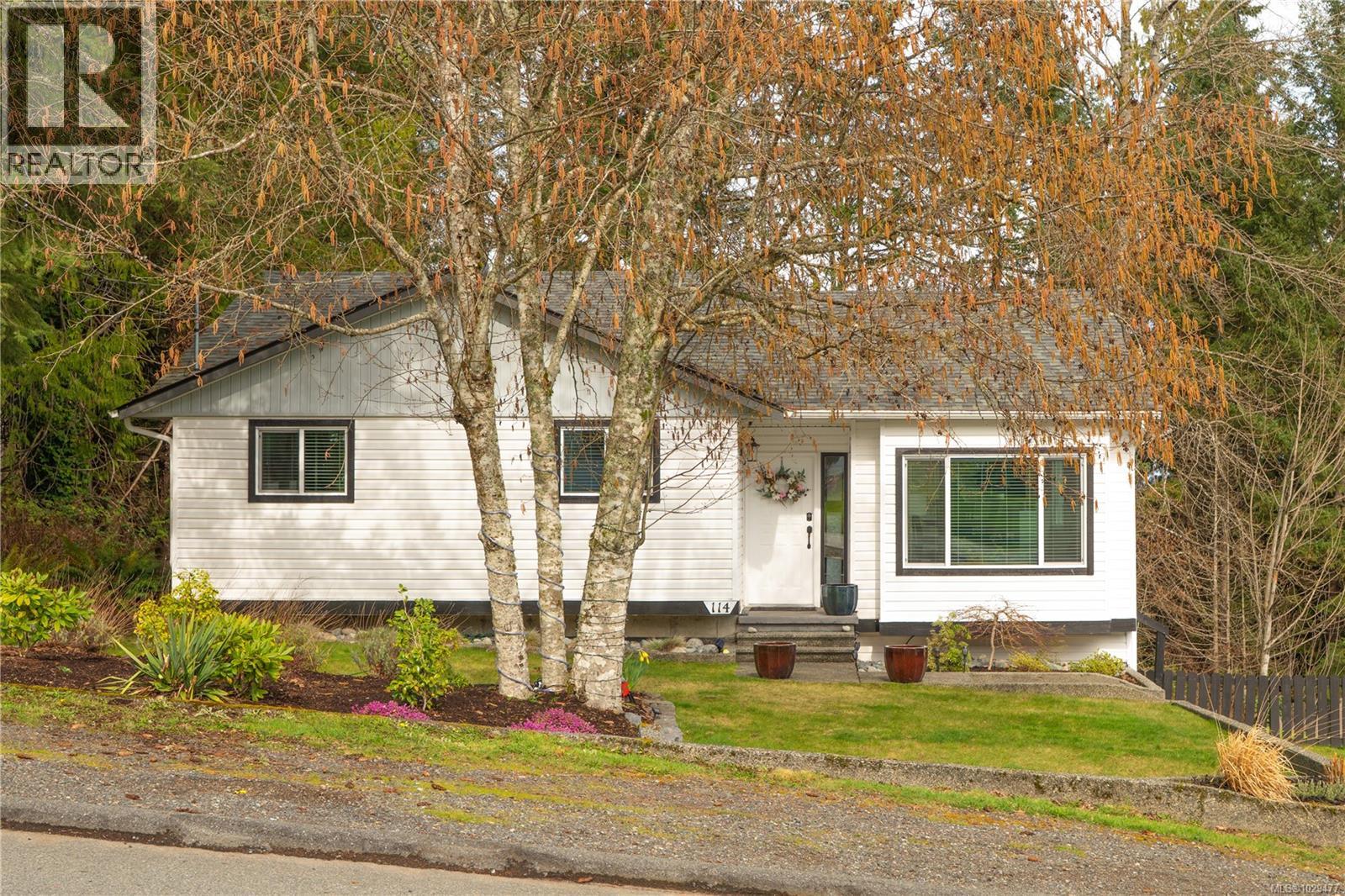 114 ROBERTA RD W - 76