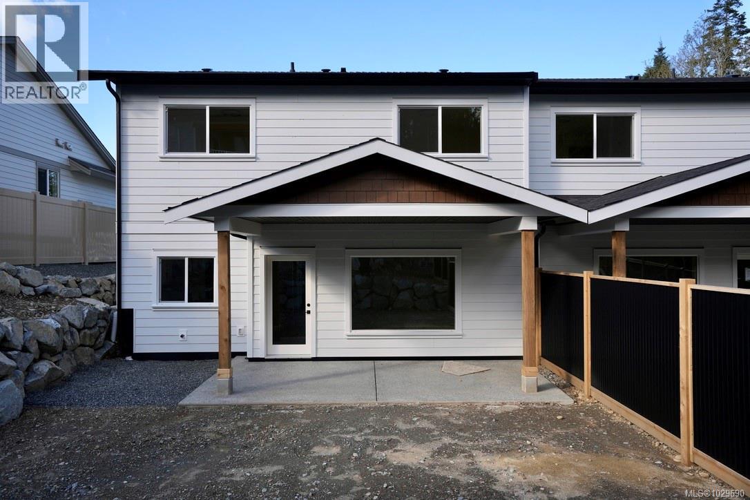 668 SANDERSON RD - 24