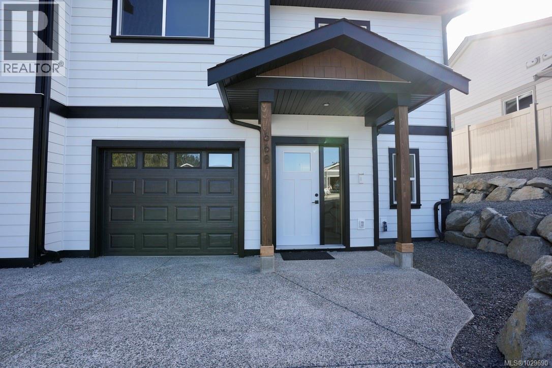 668 SANDERSON RD - 30