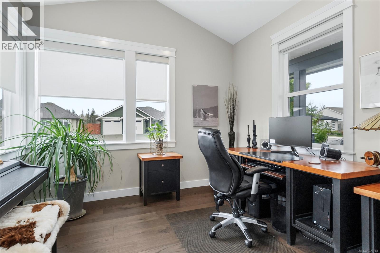 10 WESTHAVEN WAY - 25