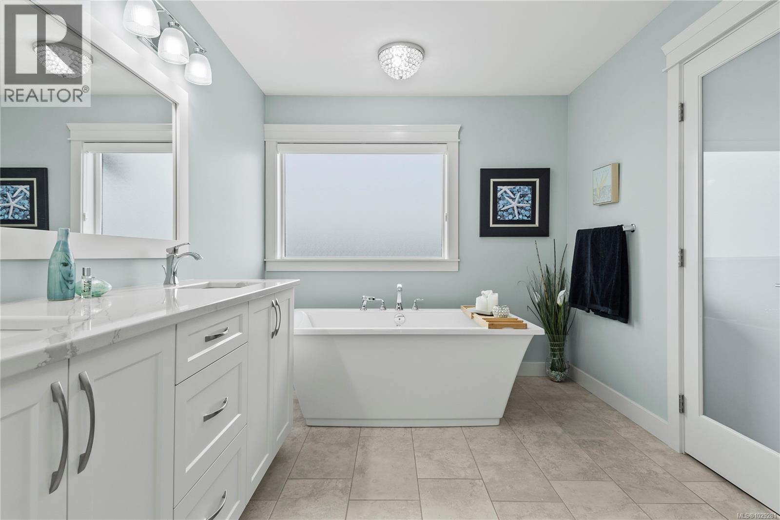 10 WESTHAVEN WAY - 33