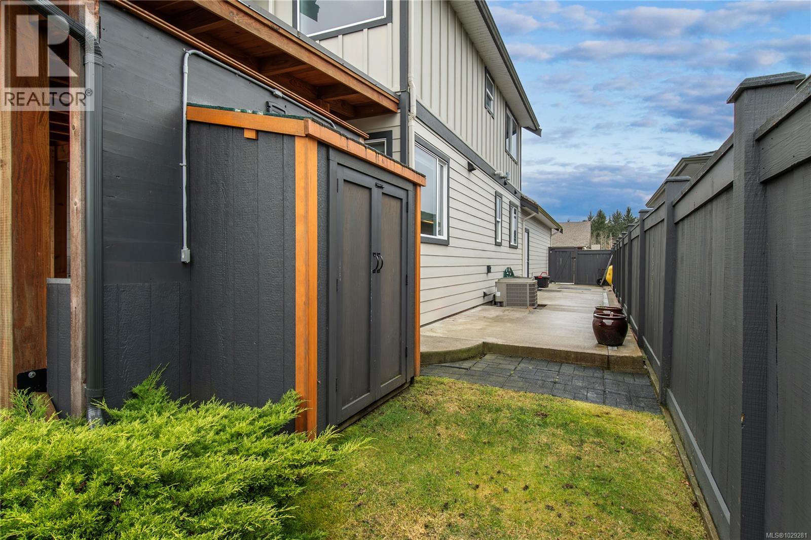 10 WESTHAVEN WAY - 57