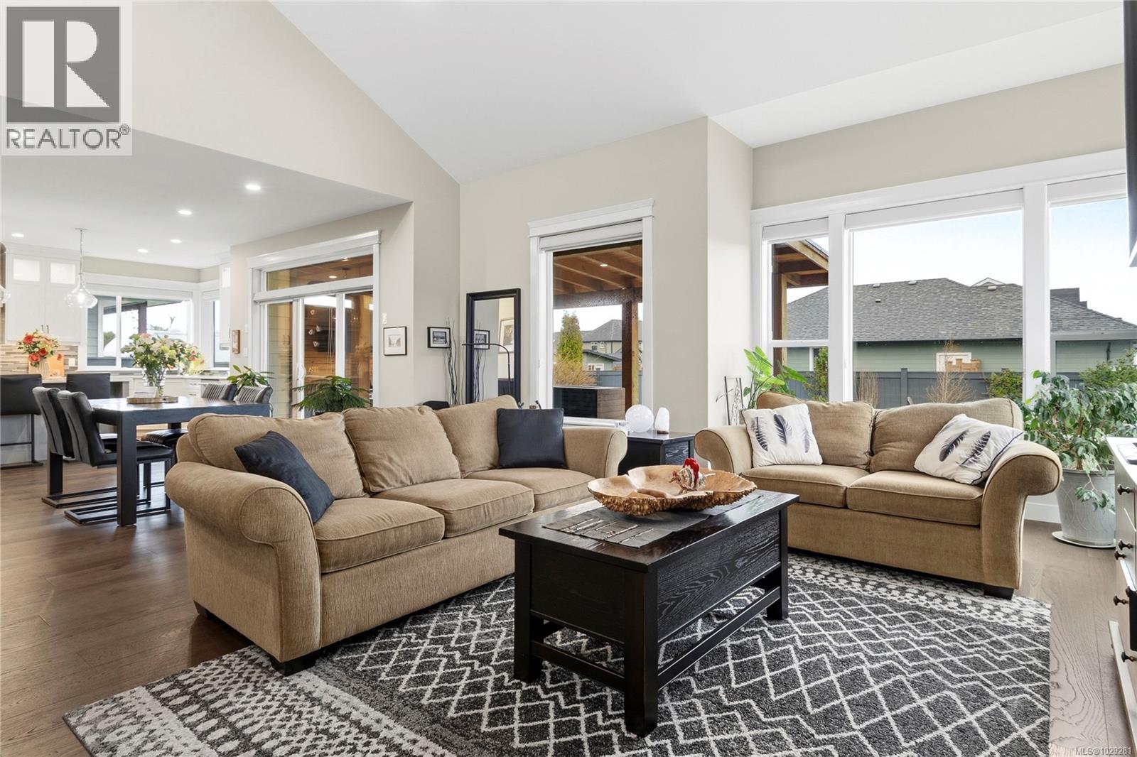 10 WESTHAVEN WAY - 8