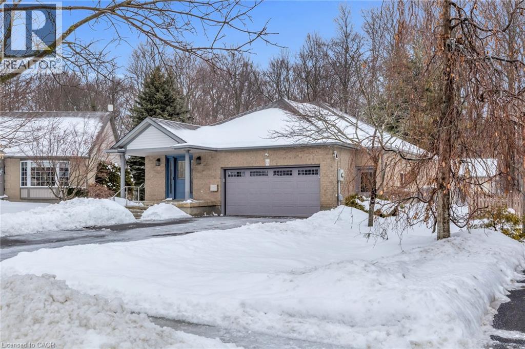 13 BURLWOOD Drive, Elmira, Ontario, N3B3L2 — Photo 2