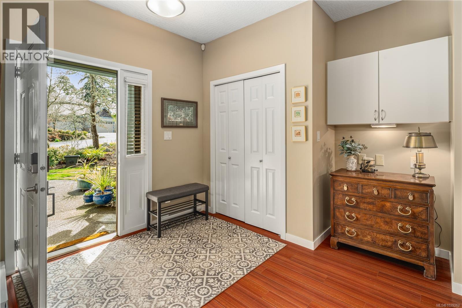 #102 2120 HARROW GATE - 5