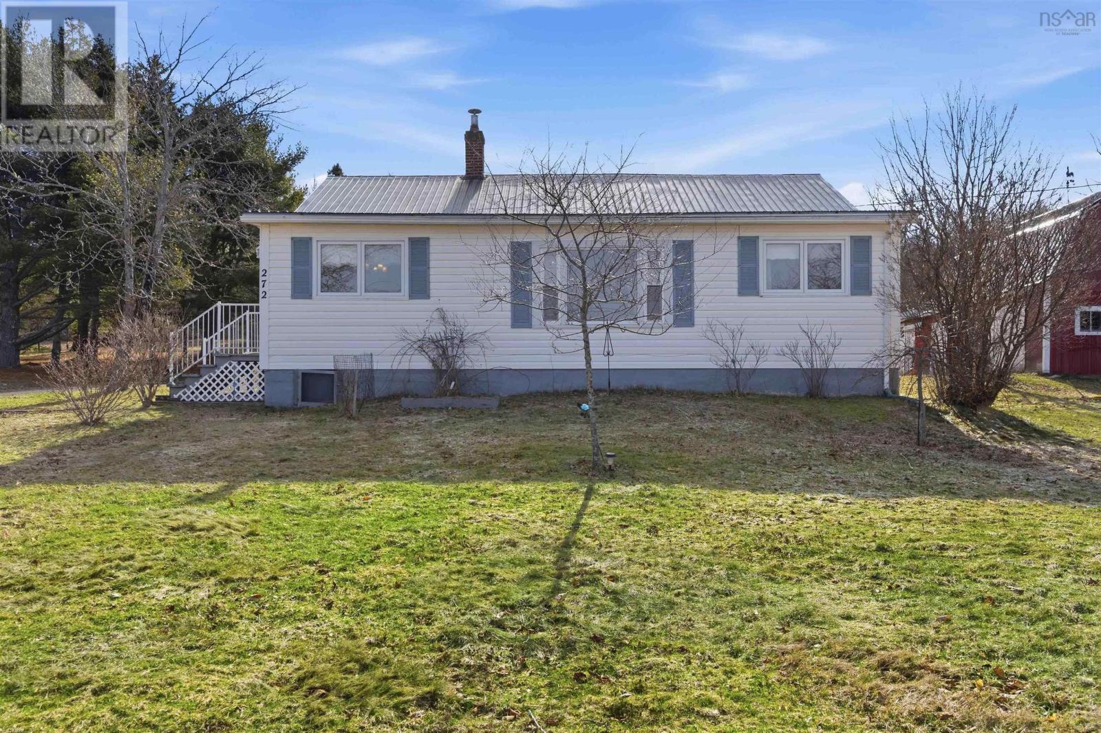 Property 40 of 46 of 272 Highway 201