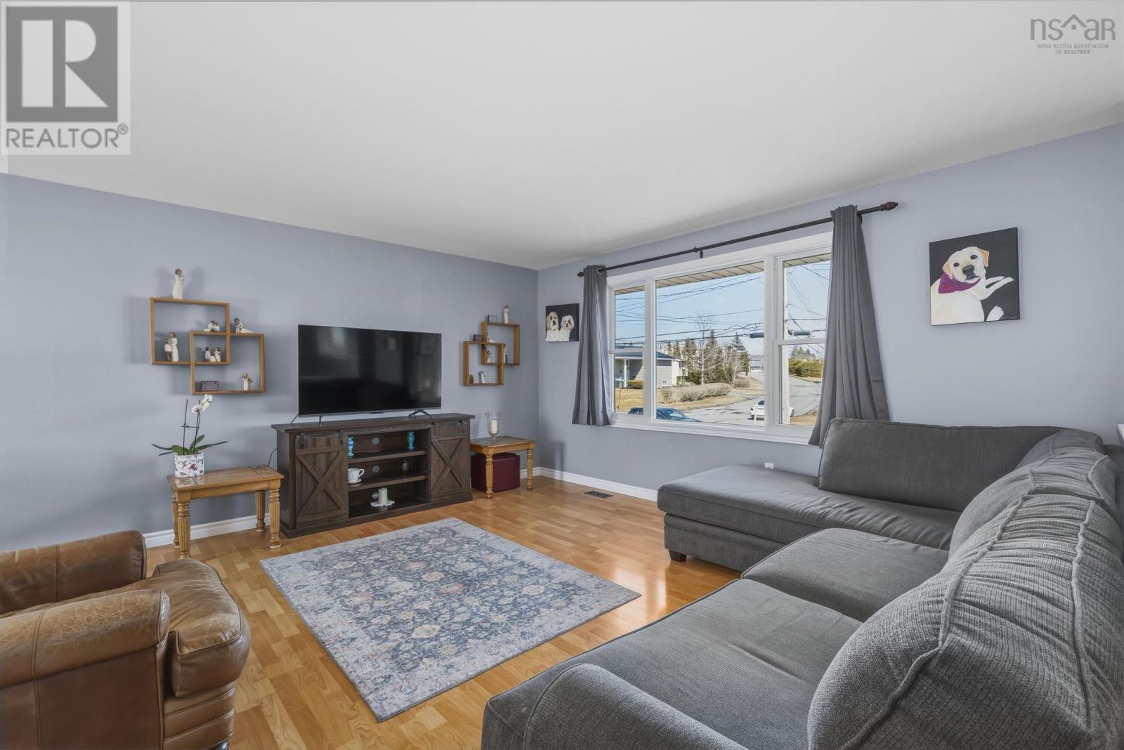 Property 38 of 47 of 65 Carlisle Drive