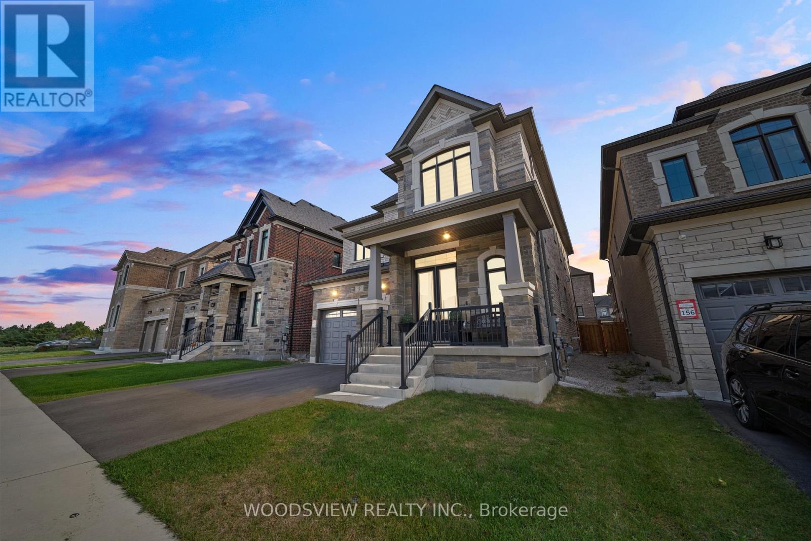 9 BALLANTYNE BOULEVARD,Vaughan (Vellore Village),,