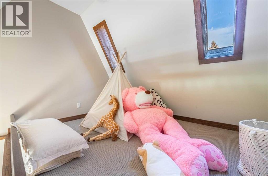 Single Family House for Sale in   Coach Bluff Crescent SW Coach Hill Calgary 