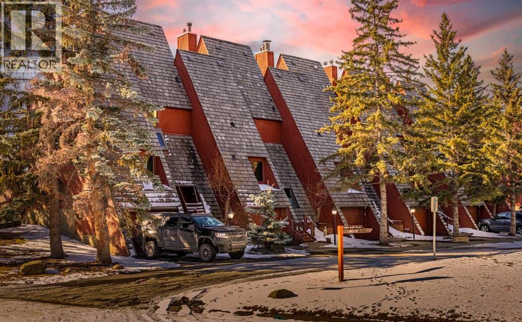 Single Family House for Sale in   Coach Bluff Crescent SW Coach Hill Calgary 