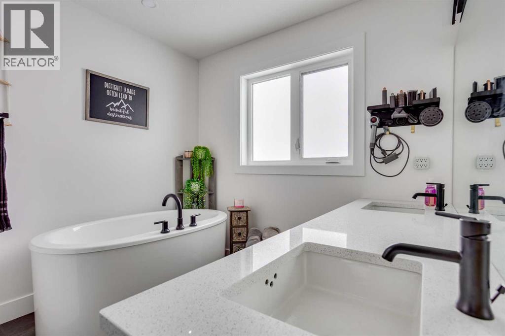 404 Beacon Hill Drive, Fort McMurray