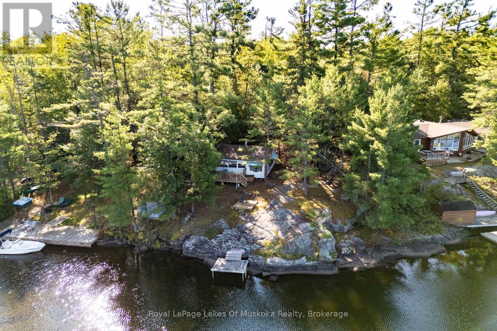 1010 TARA LANE - 35