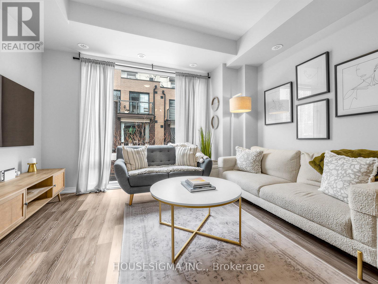 #139 34 FIELDWAY ROAD - 5