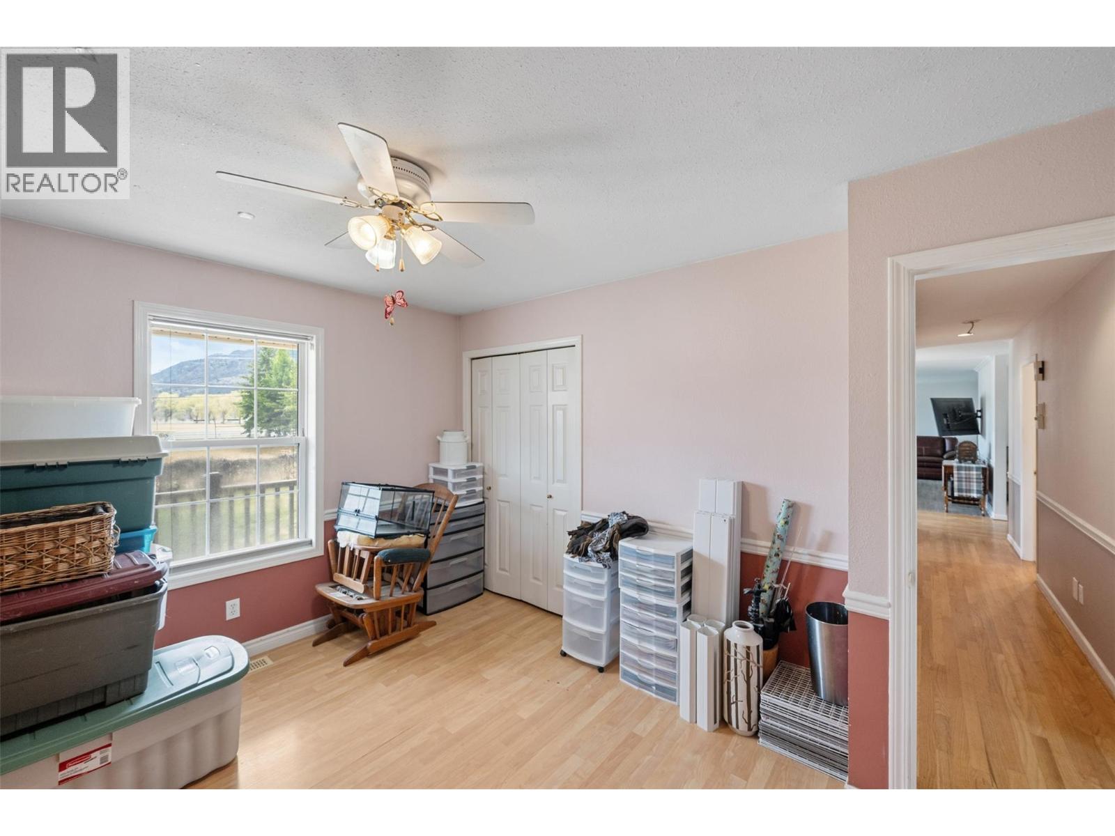  351 Jones Way Road, Oliver