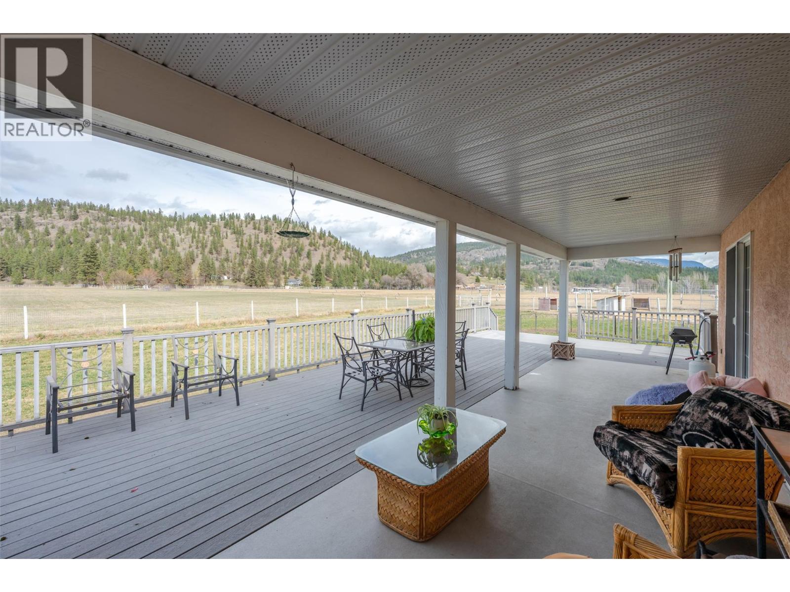  351 Jones Way Road, Oliver