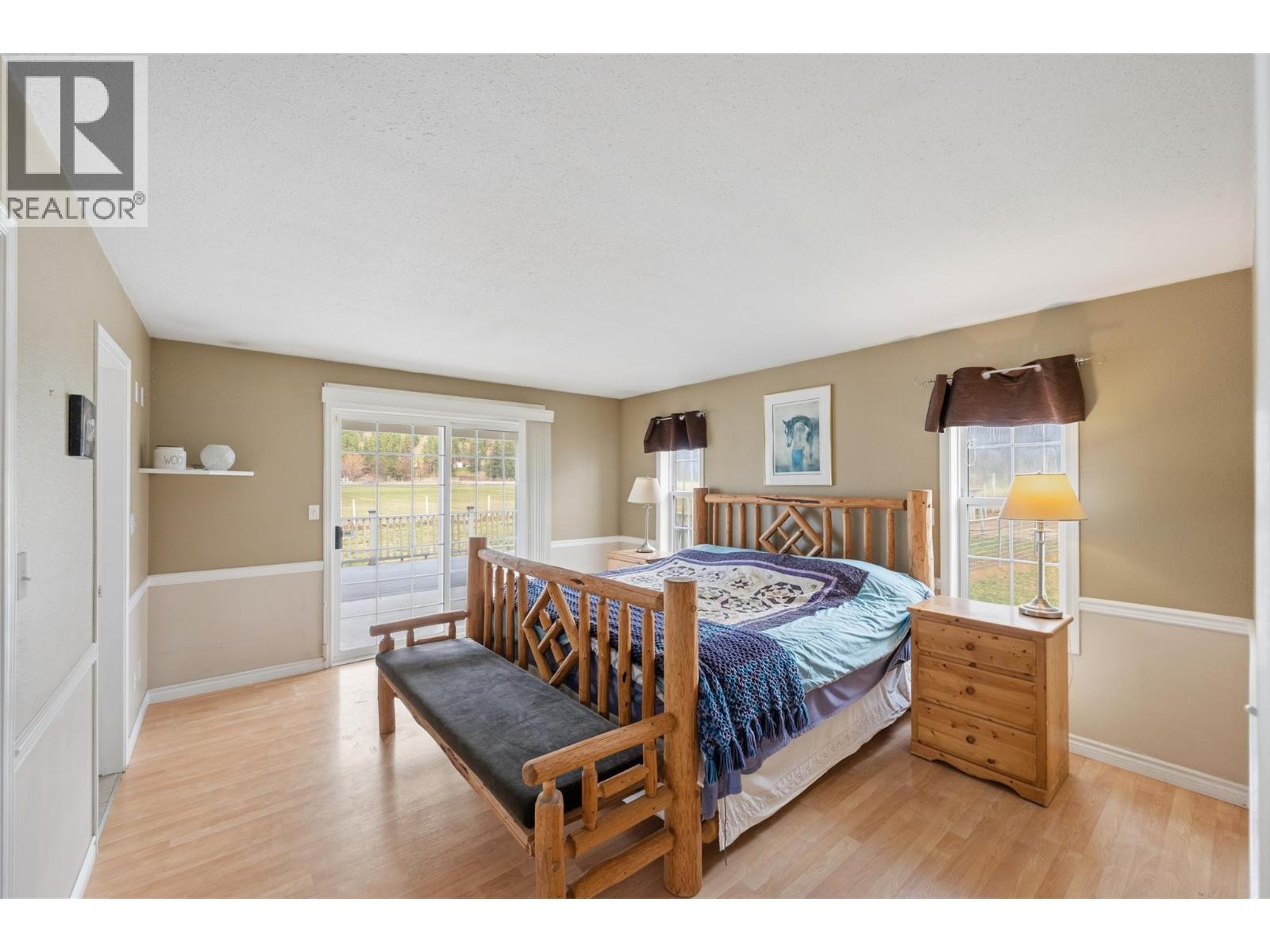  351 Jones Way Road, Oliver