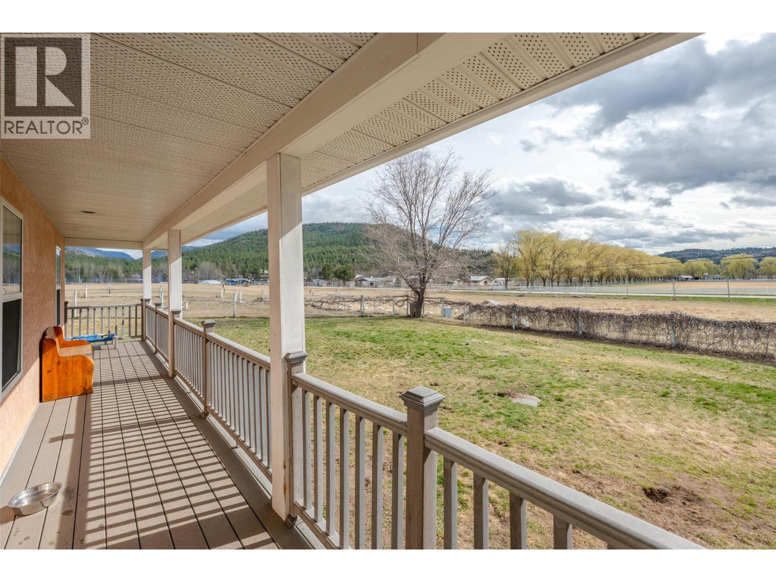  351 Jones Way Road, Oliver