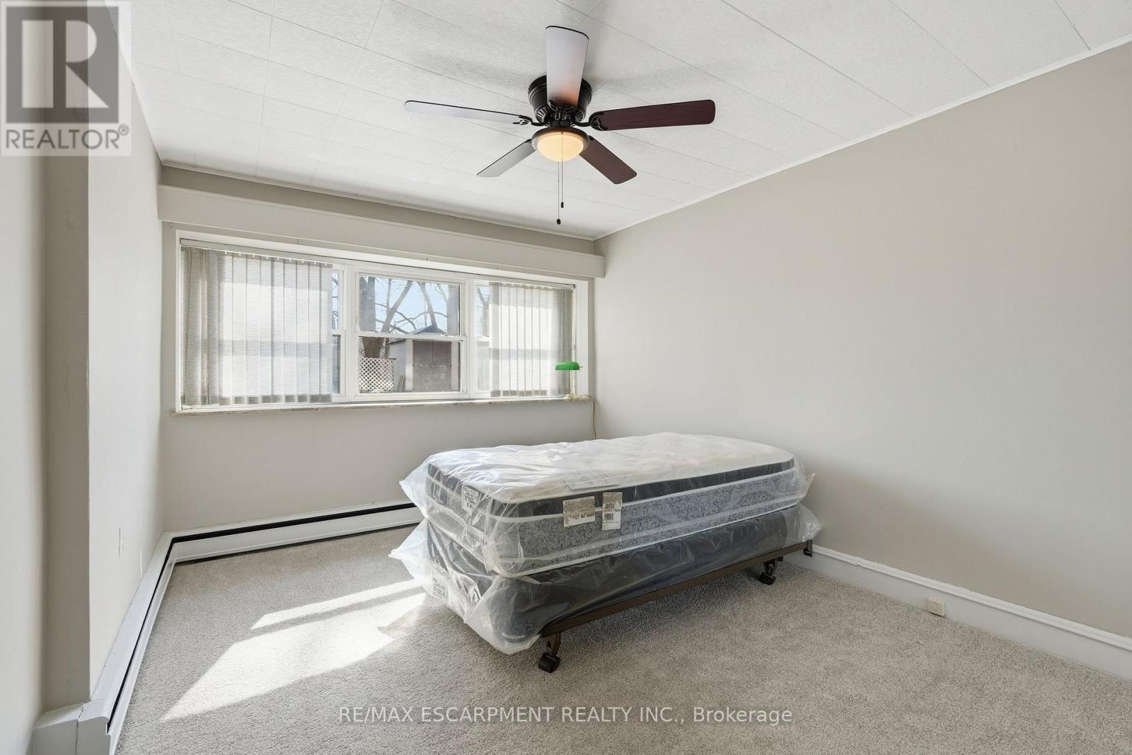 #106 9 GRANT BOULEVARD - 25