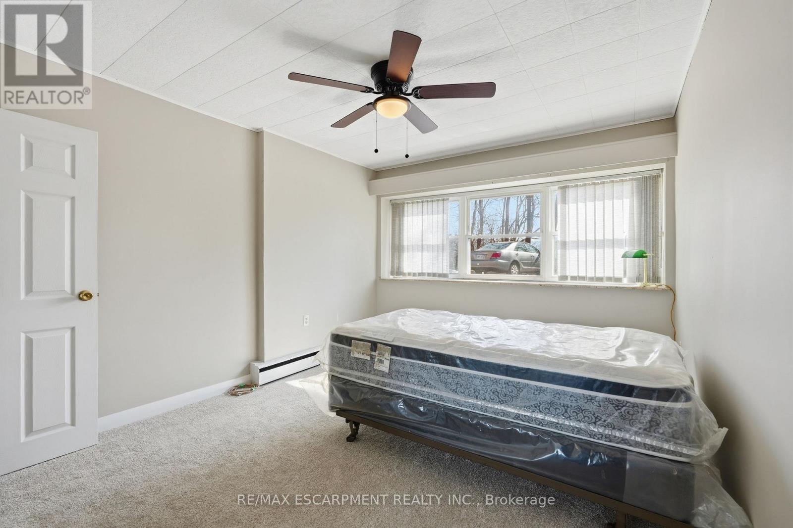 #106 9 GRANT BOULEVARD - 26