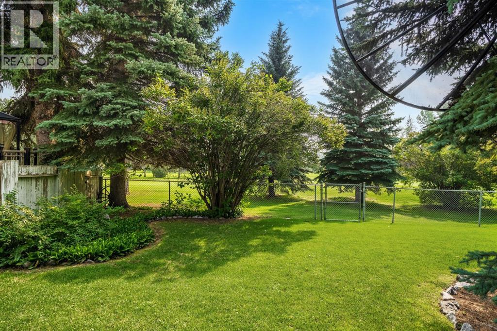 Single Family House for Sale in  Willow Grove Crescent SE Willow Park Calgary 