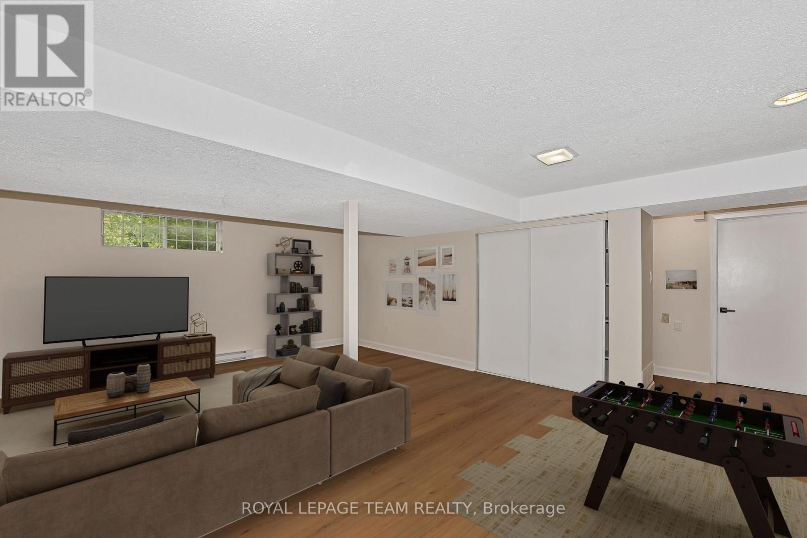 1825 YALE AVENUE - 42