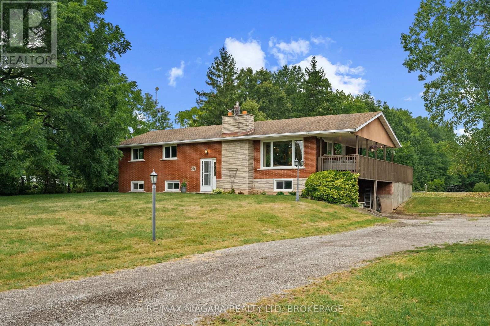 594 DOANS RIDGE ROAD - 1