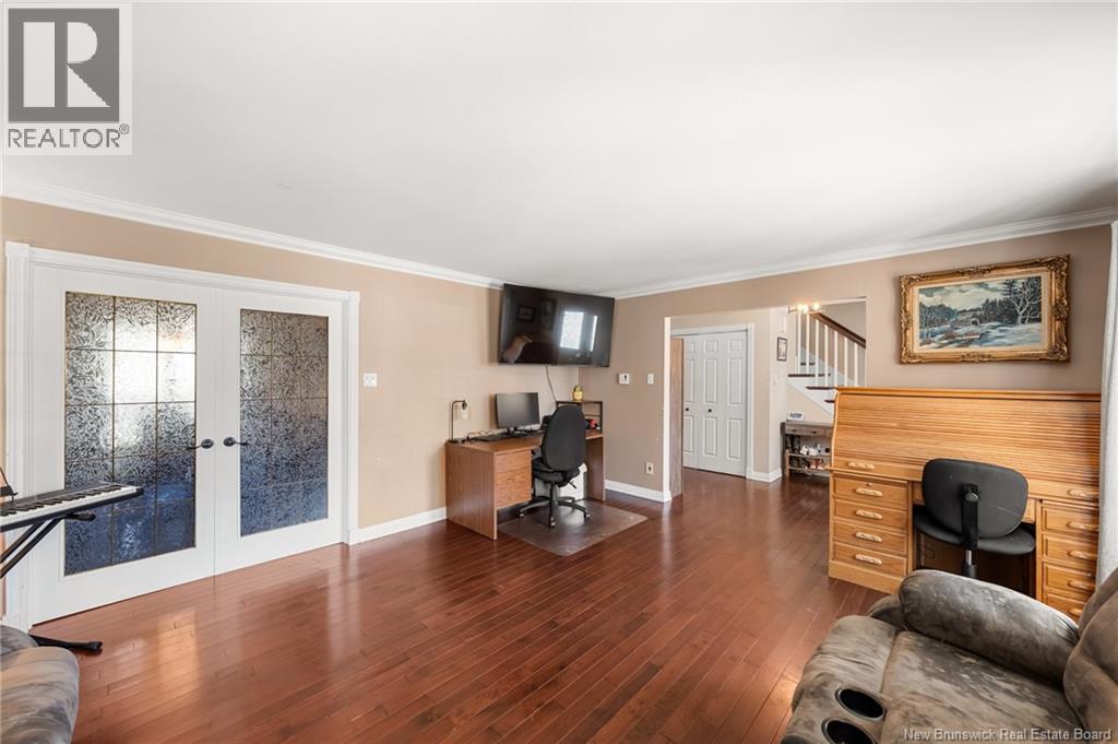 367 Glencairn Drive - 9