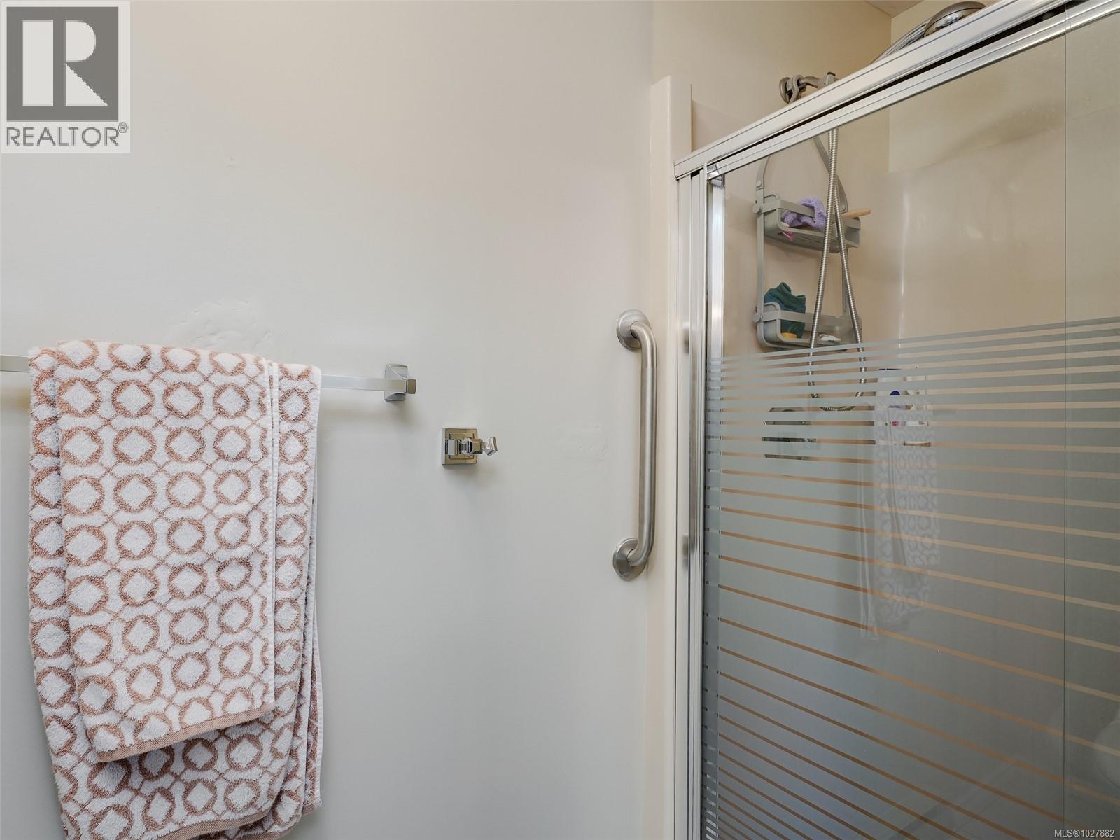 6781 Amwell Dr - 13