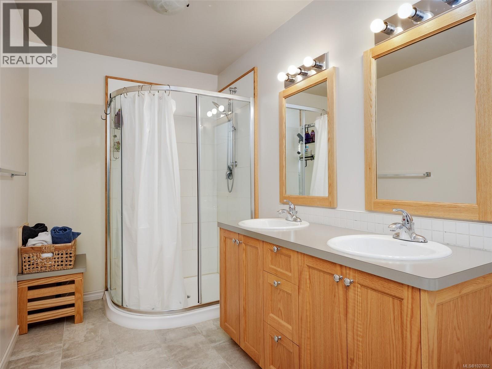 6781 Amwell Dr - 20