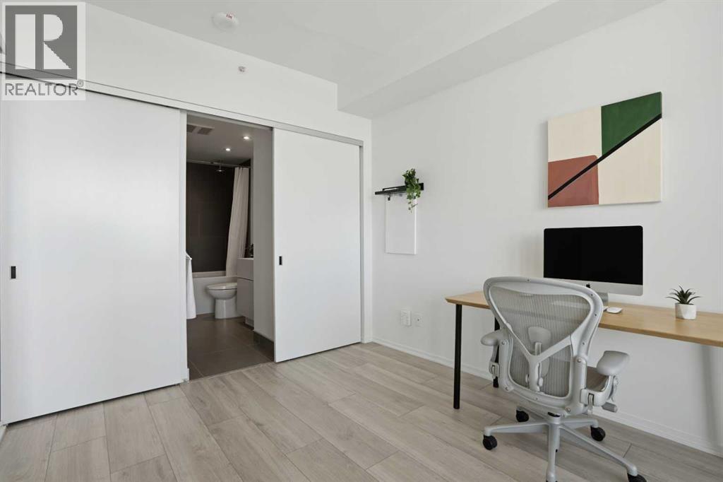 Single Family House for Sale in    Avenue SE Downtown East Village Calgary 