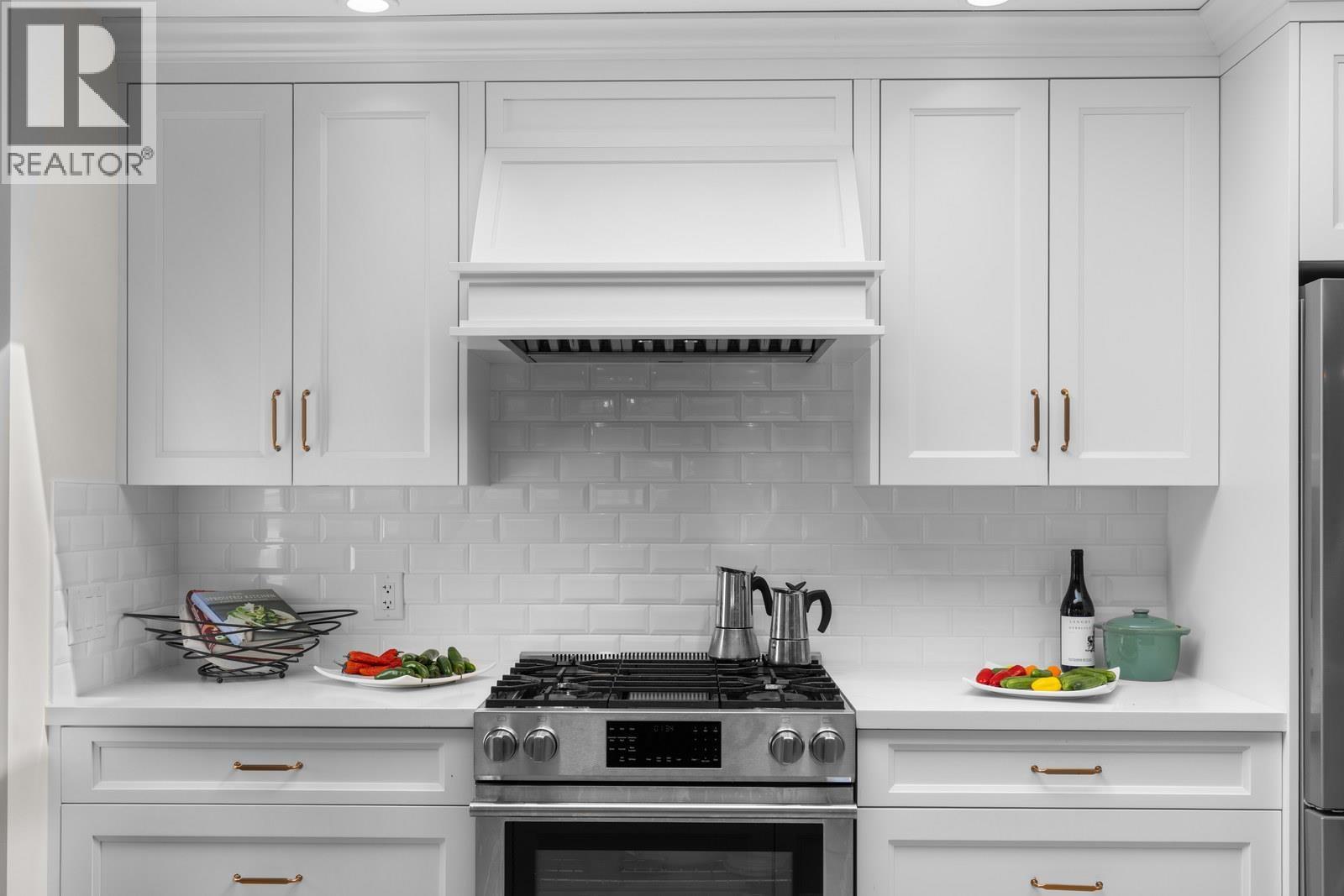 4975 WEAVER Drive, Delta