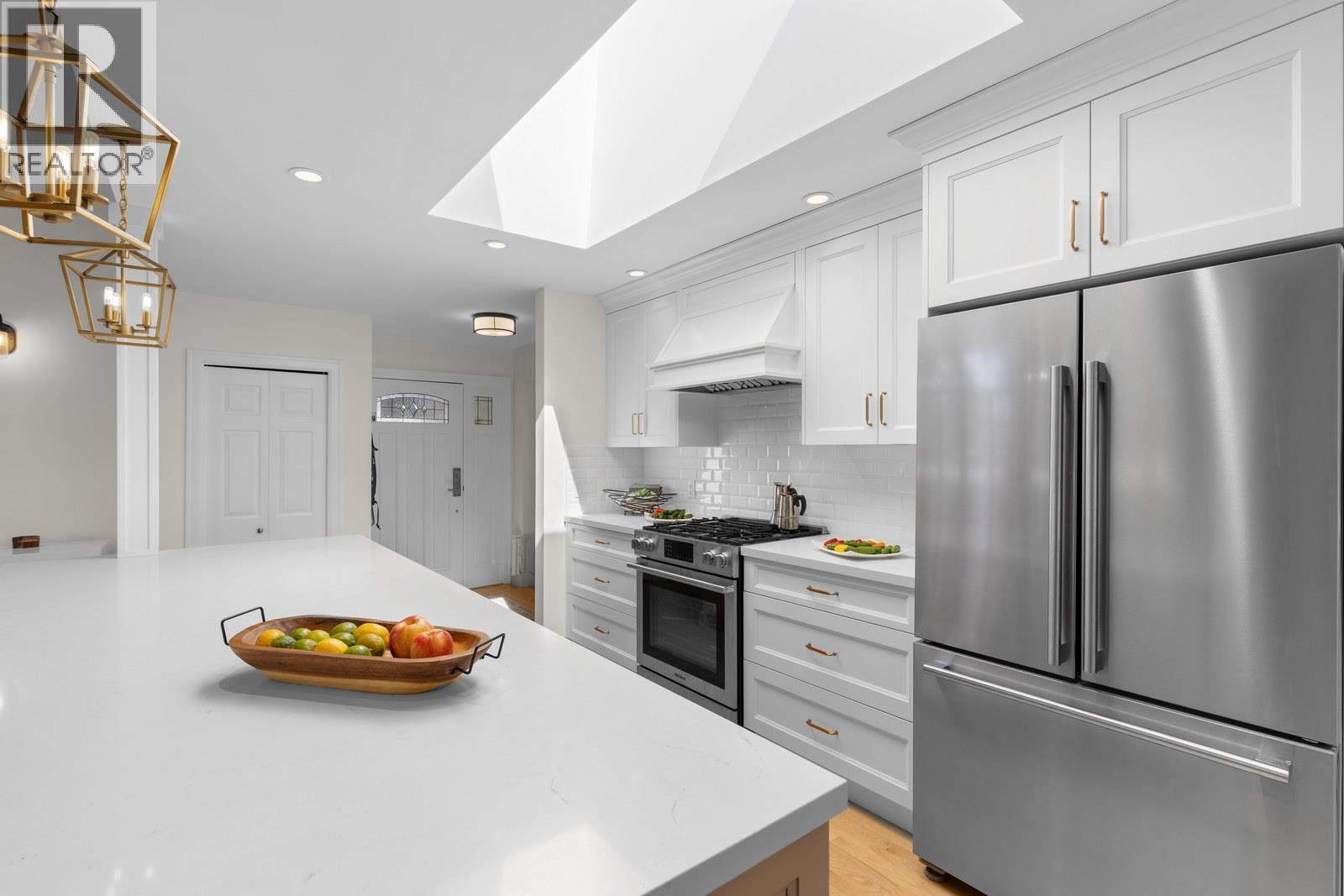 4975 WEAVER Drive, Delta