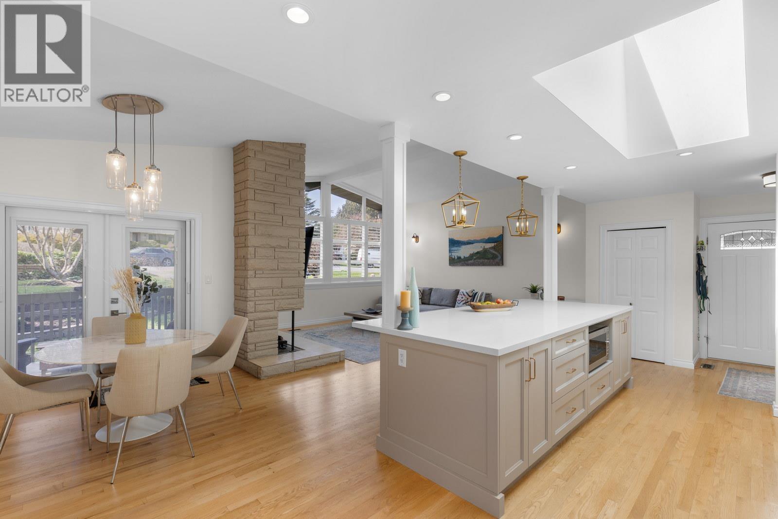 4975 WEAVER Drive, Delta