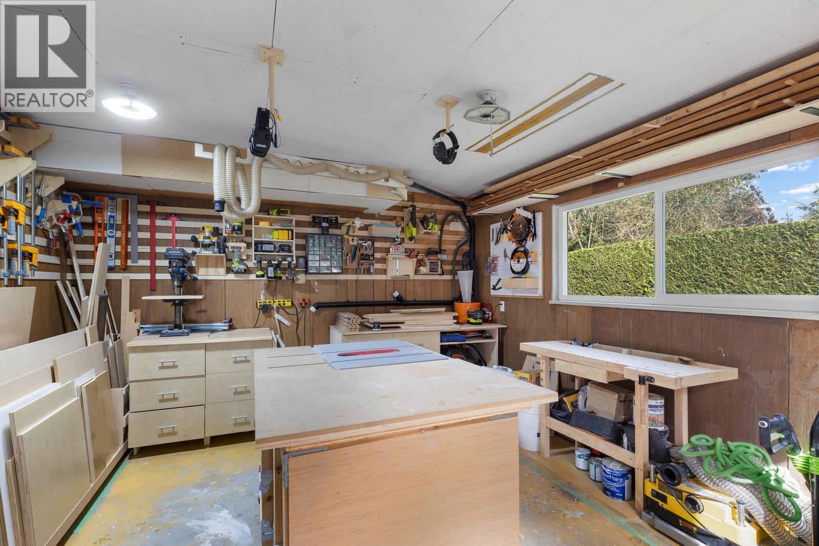 4975 WEAVER Drive, Delta