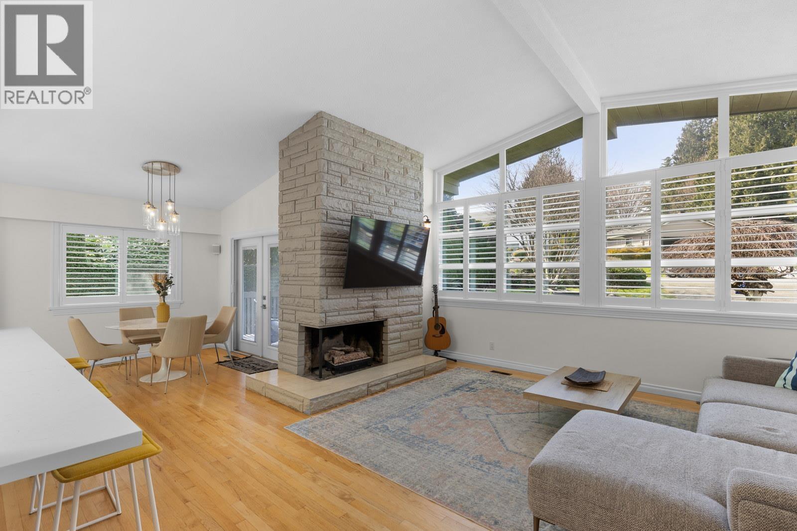 4975 WEAVER Drive, Delta