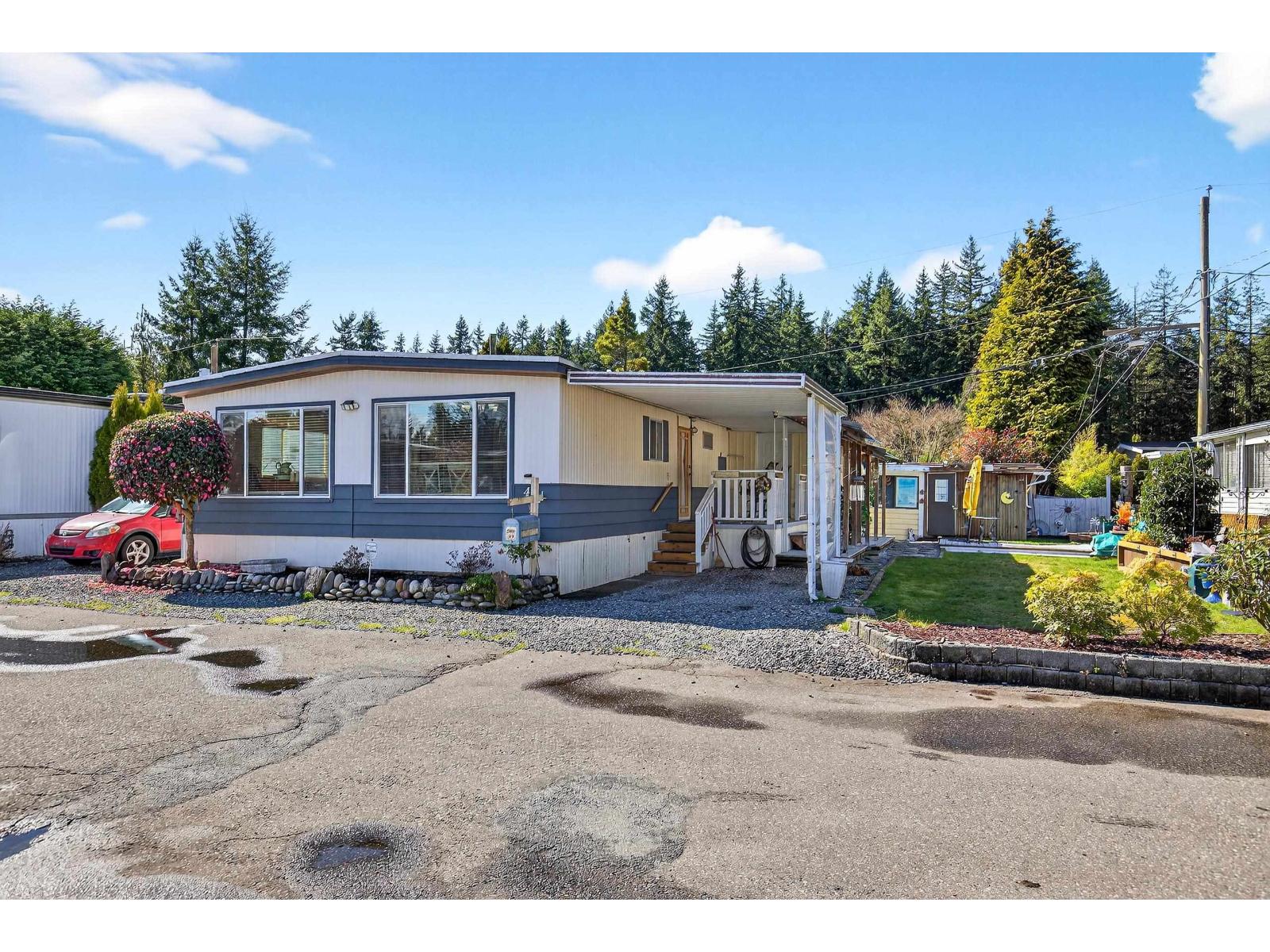 47 3031 200 Street - photo 2