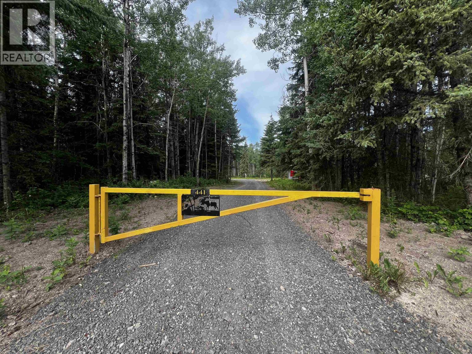 441 CHARLIE ROAD, Fraser Lake