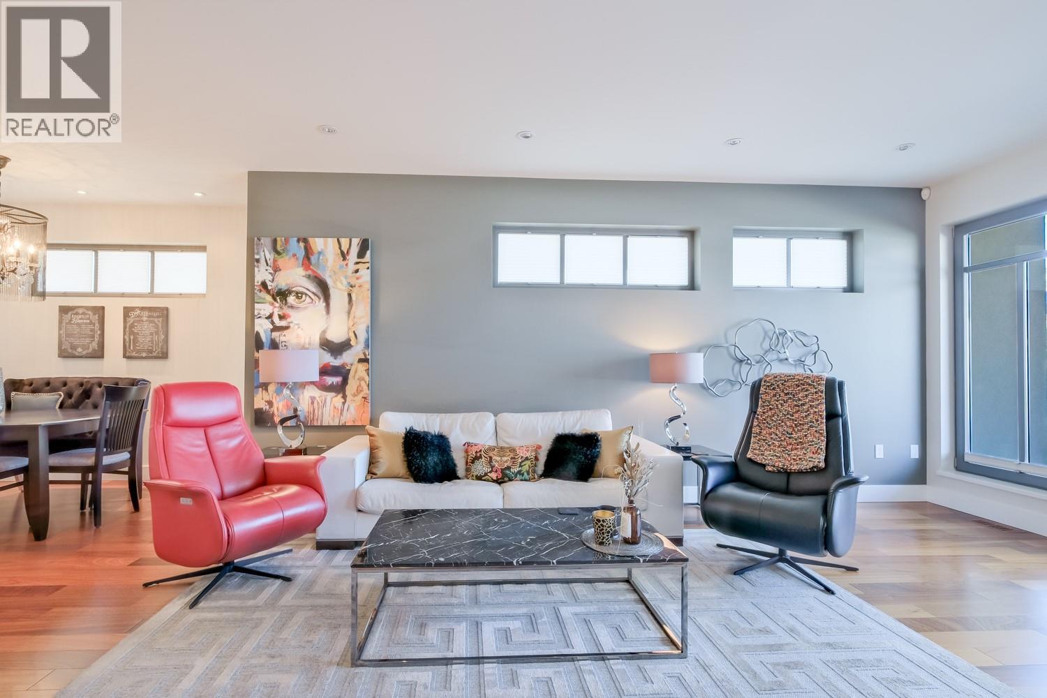 102 402 LAKESHORE Drive, Penticton