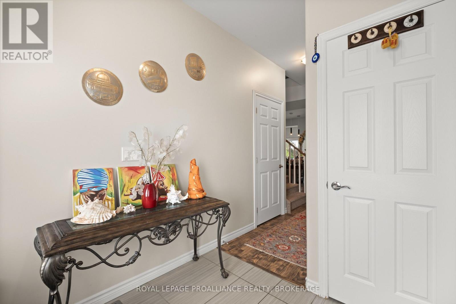 16 PARK CRESCENT - 5