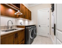 2923 Woodcrest Place, Surrey, BC V4P2K8 Photo 16
