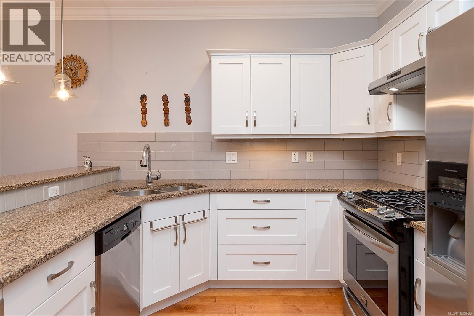 502 2234 Stone Creek Place, Sooke