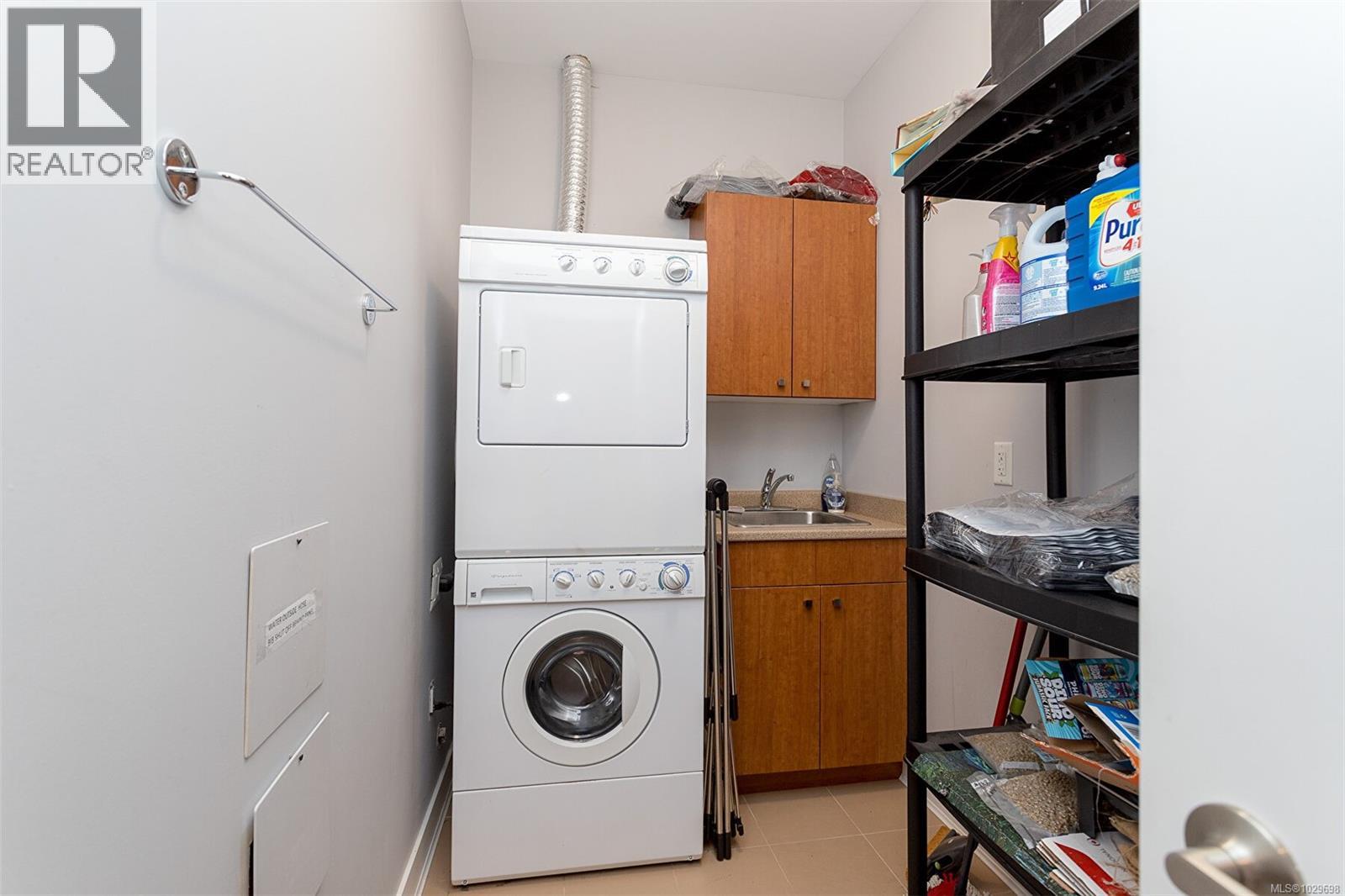 502 2234 Stone Creek Place, Sooke