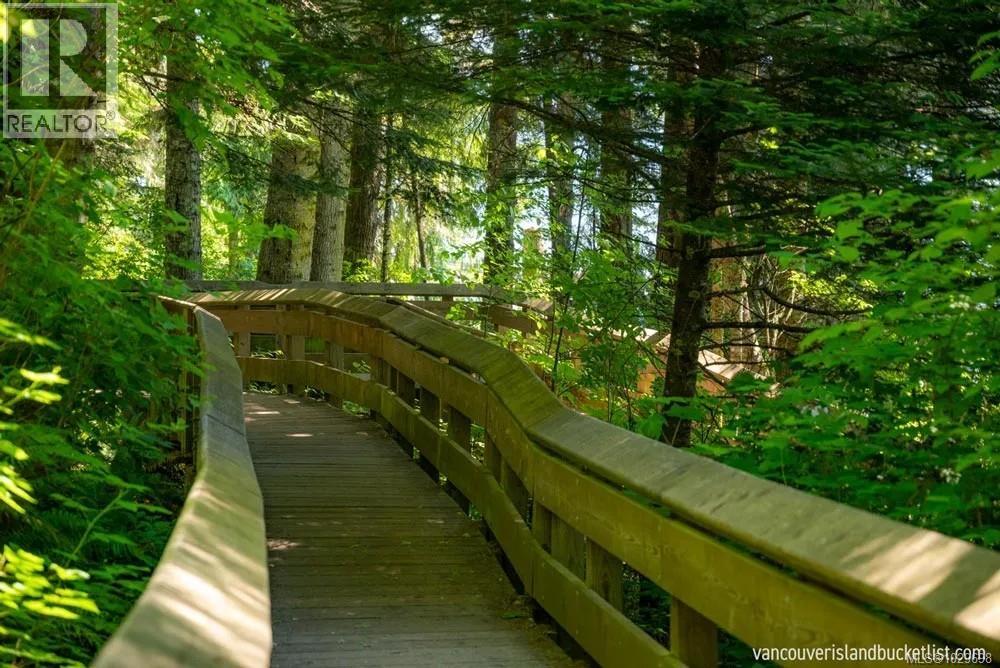 502 2234 Stone Creek Place, Sooke