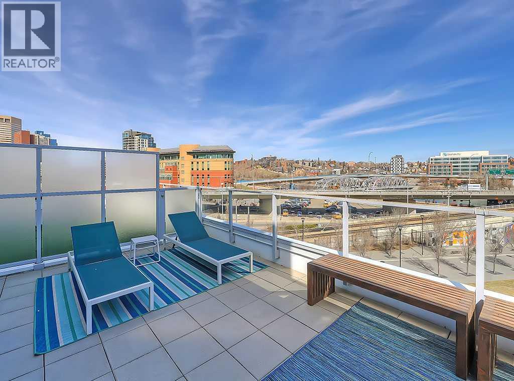 Single Family House for Sale in    Avenue SE Downtown East Village Calgary 