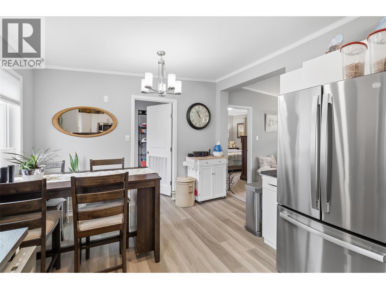 #4 235 AYLMER ROAD - 14