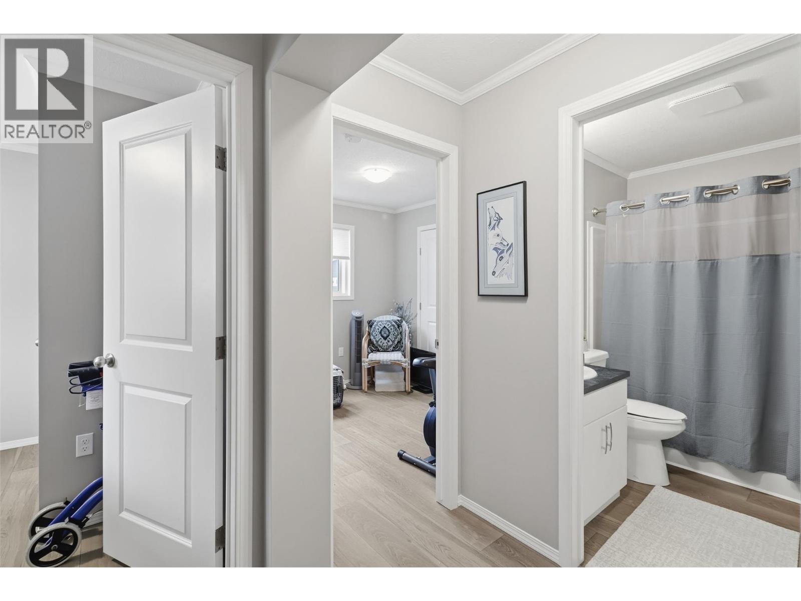 #4 235 AYLMER ROAD - 20